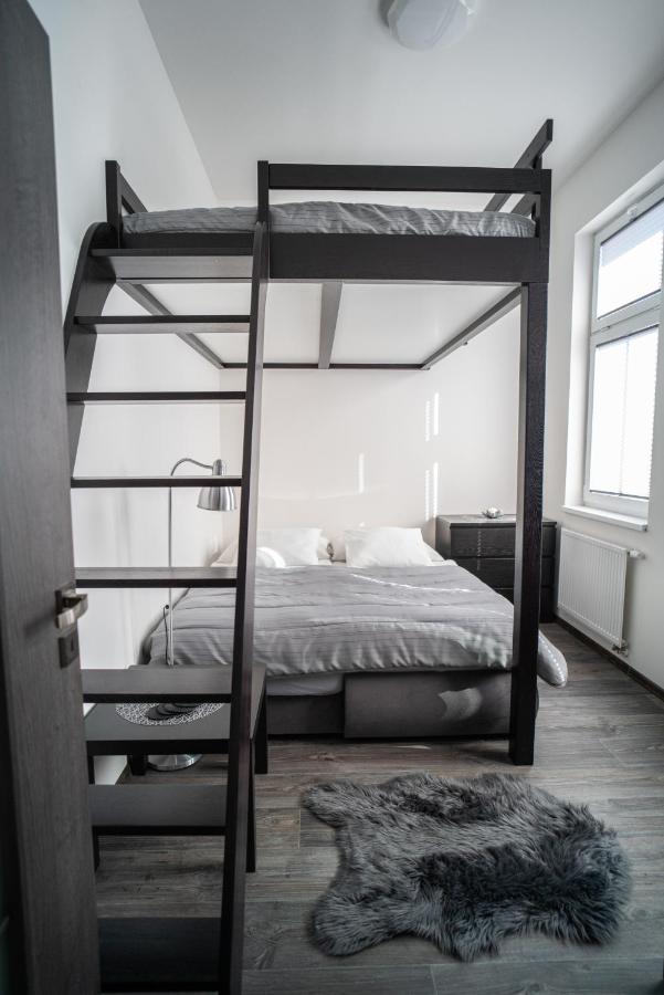 Apartmanovy Dum Sklipek Trutnov Esterno foto