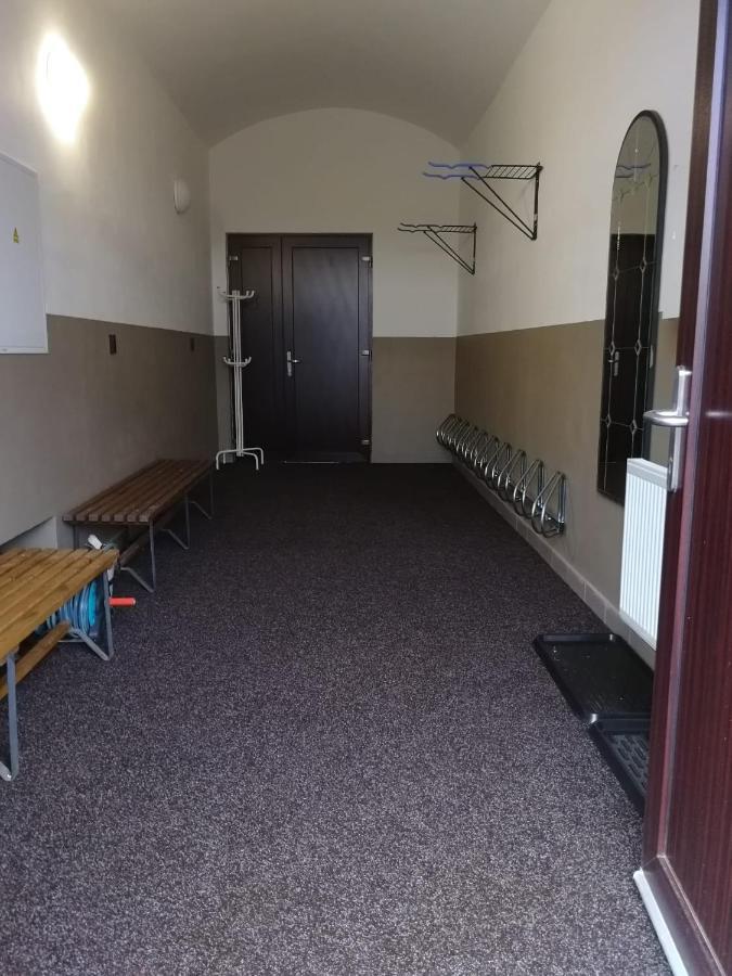 Apartmanovy Dum Sklipek Trutnov Esterno foto