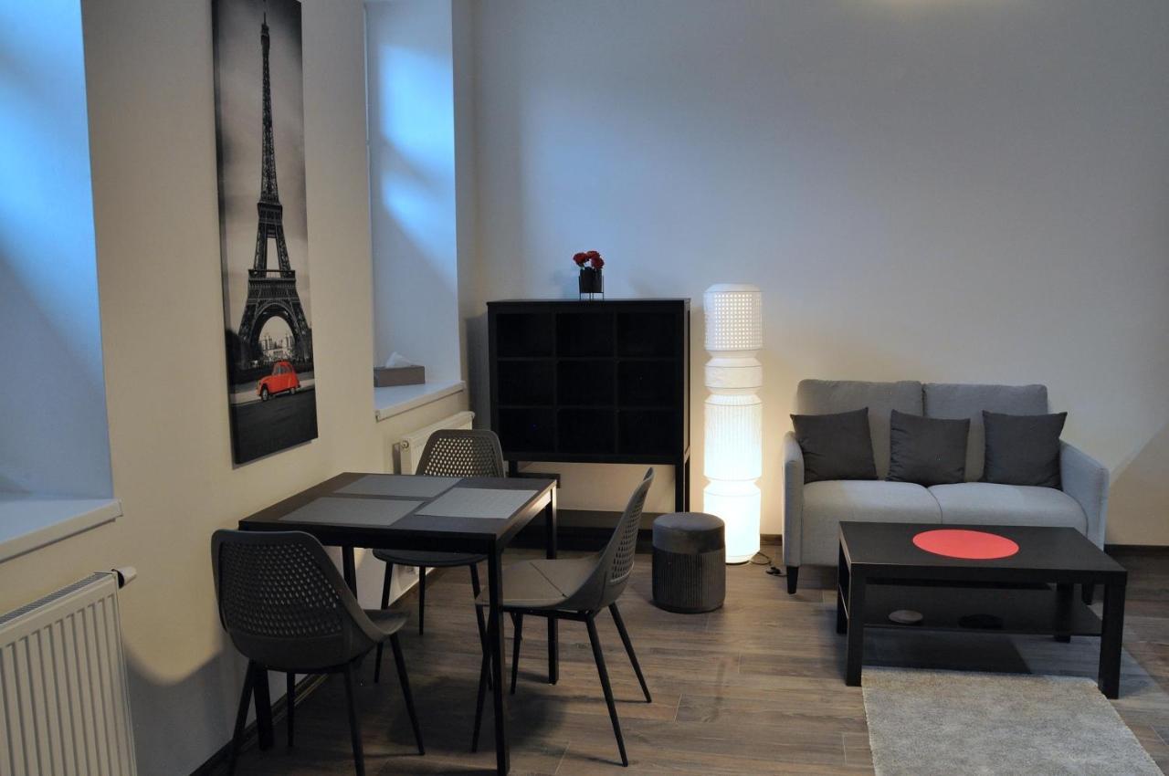 Apartmanovy Dum Sklipek Trutnov Esterno foto