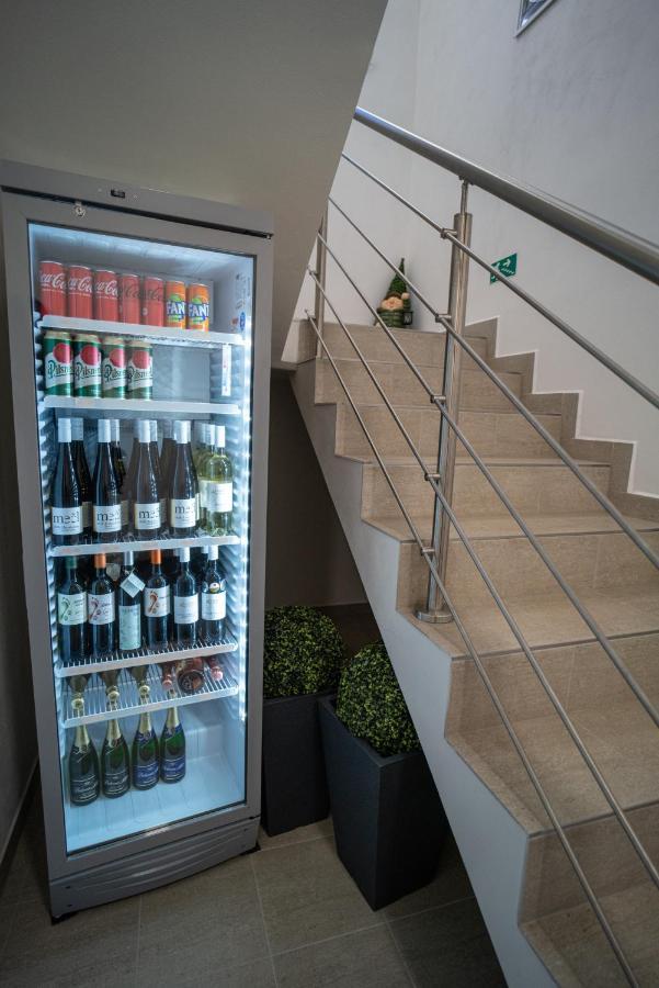 Apartmanovy Dum Sklipek Trutnov Esterno foto