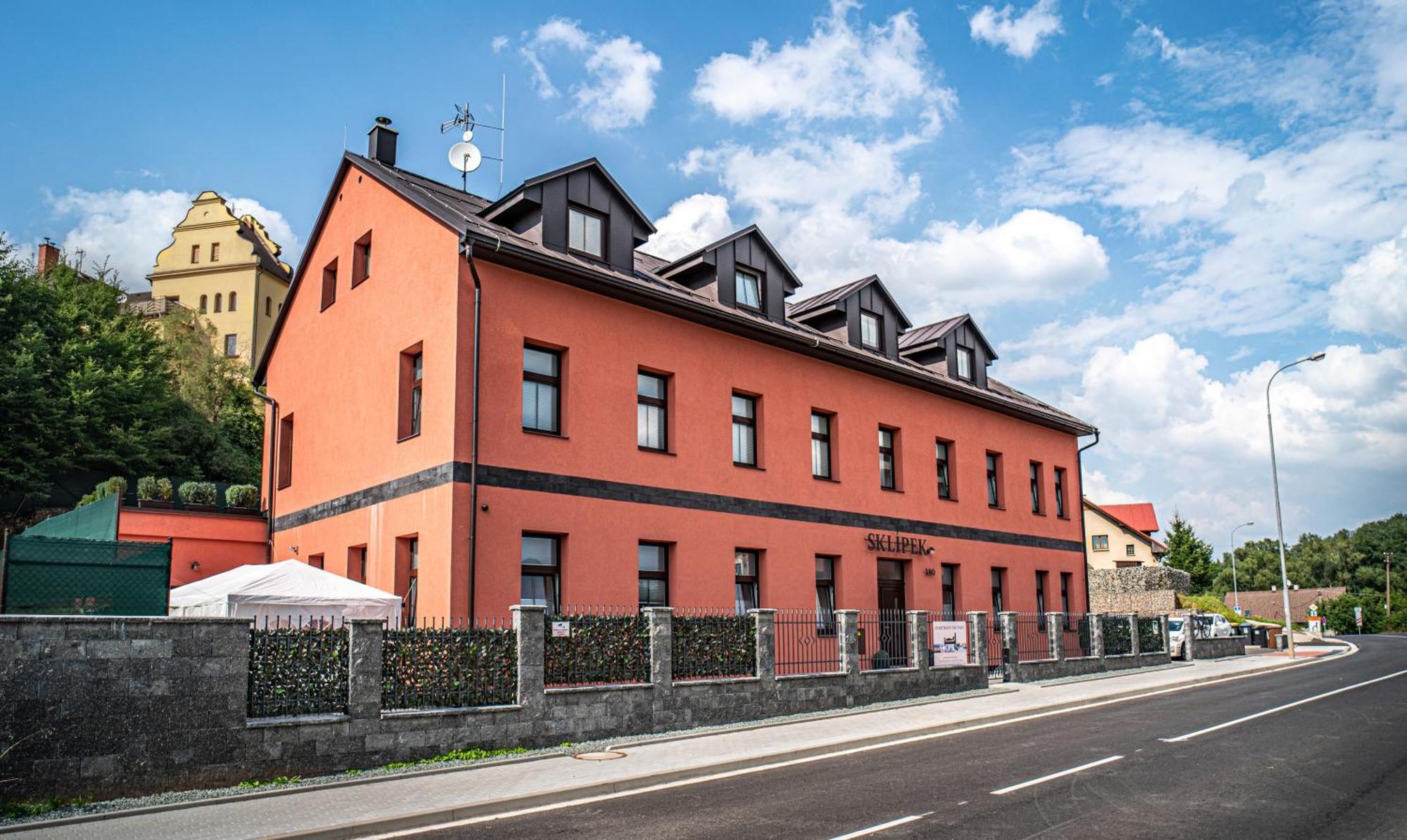 Apartmanovy Dum Sklipek Trutnov Esterno foto